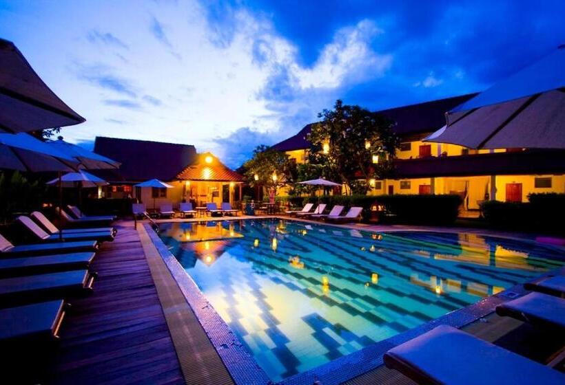 酒店 Karinthip Village