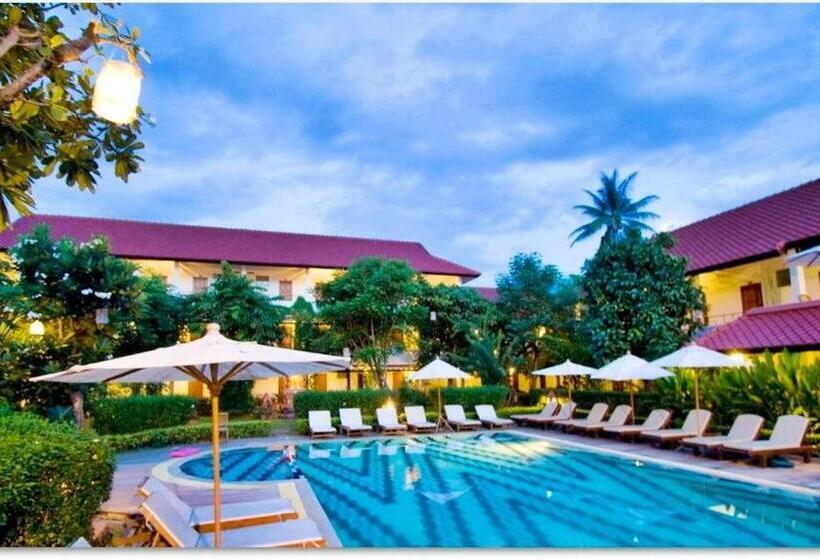 酒店 Karinthip Village