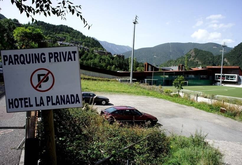 هتل La Planada