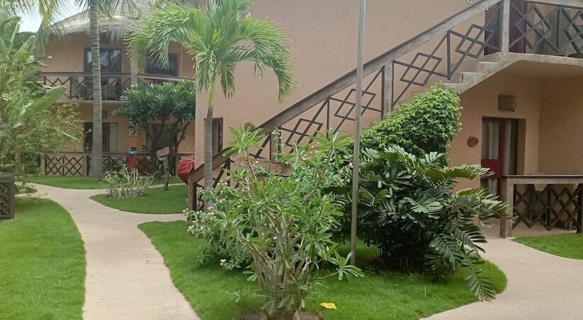 فندق Movenpick Resort Lamantin Saly