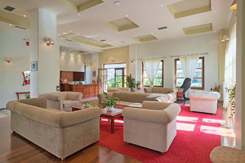 Отель Lefkoniko Bay