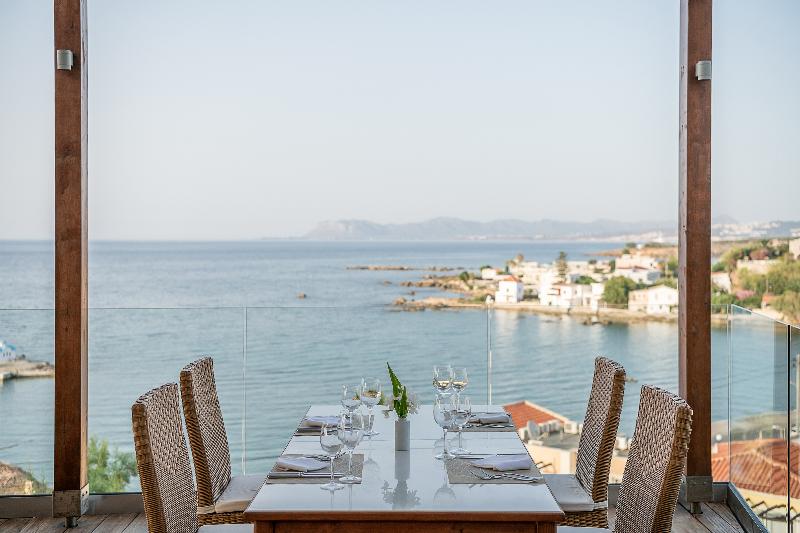 ホテル Leptos Panorama