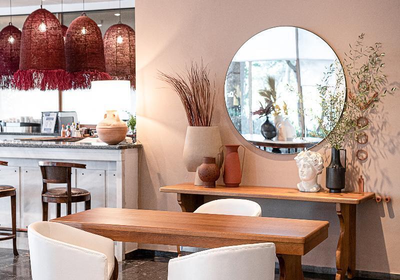 ホテル Leptos Panorama