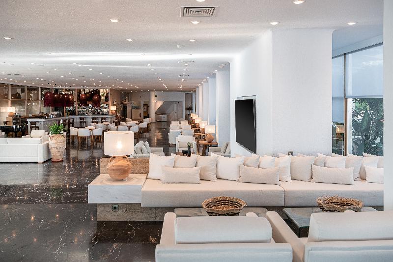 ホテル Leptos Panorama