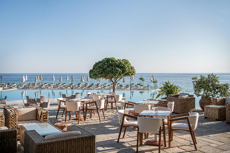 ホテル Leptos Panorama