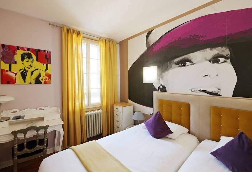 Отель Les Pasteliers