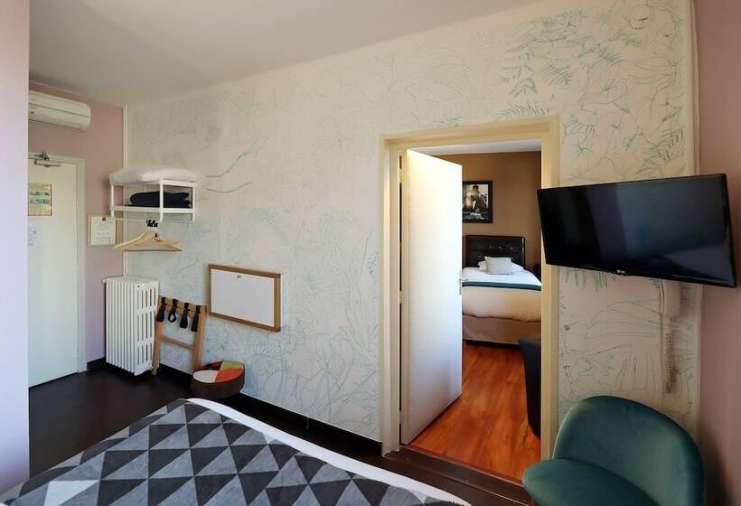 Отель Les Pasteliers