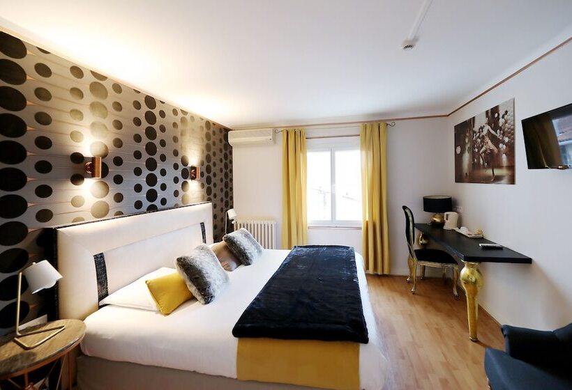 Отель Les Pasteliers