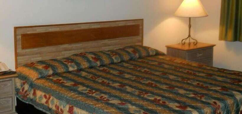 فندق Mediterráneo Plaza