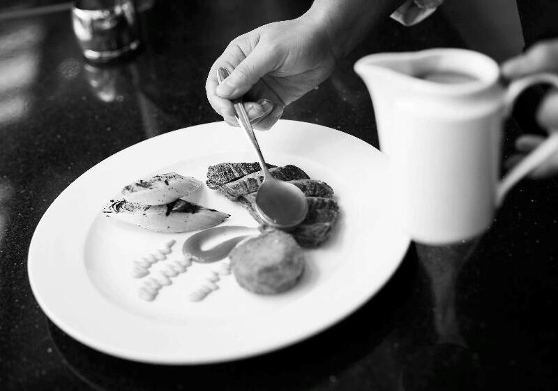 Mercure Sheffield St Paul S Hotel & Spa