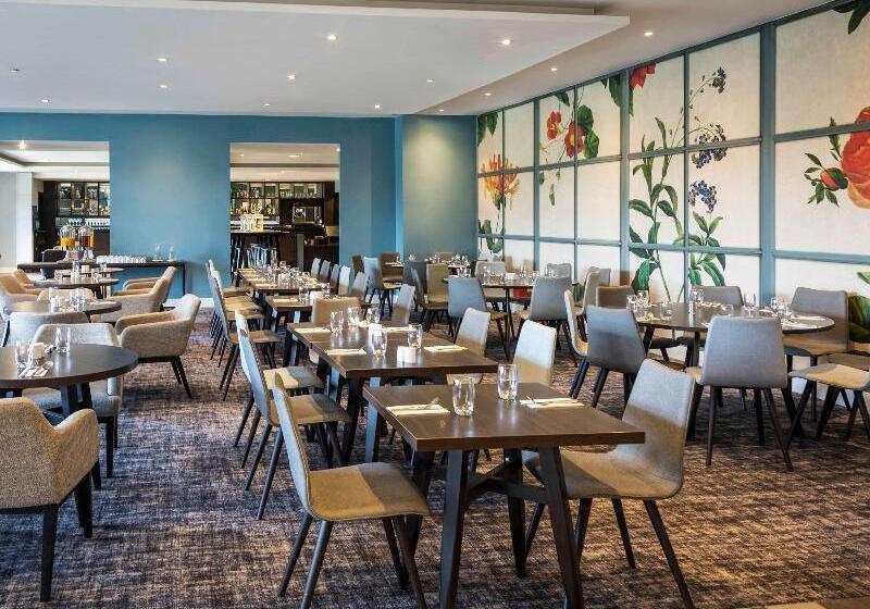 Mercure Warwickshire Walton Hall Hotel & Spa