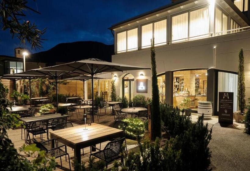 בית מלון כפרי Miramonti Enoteca