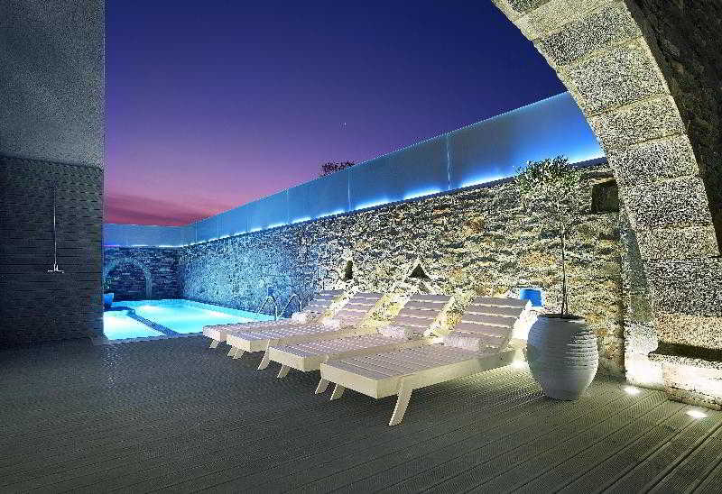 ホテル Mistral Bay