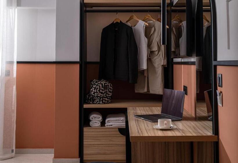 ホテル Mistral Bay