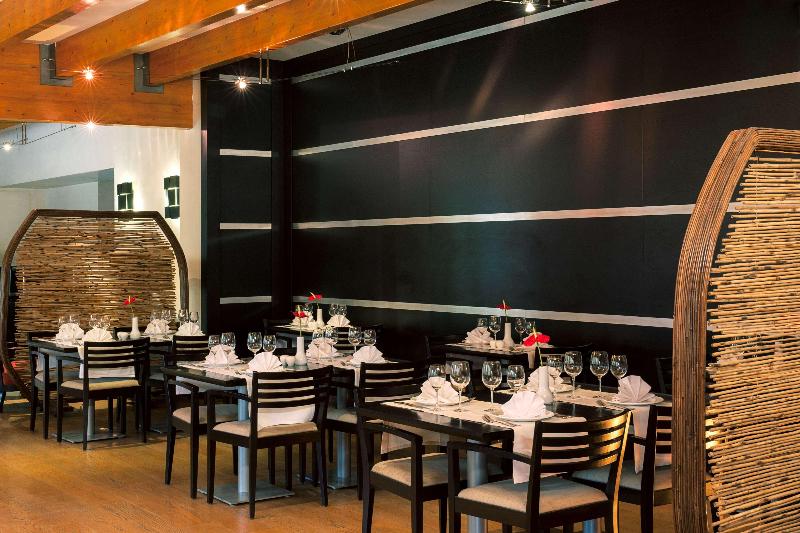 בית מלון כפרי NH Timisoara