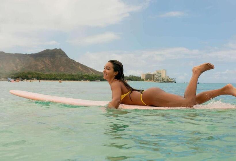 فندق Outrigger Waikiki Beach Resort
