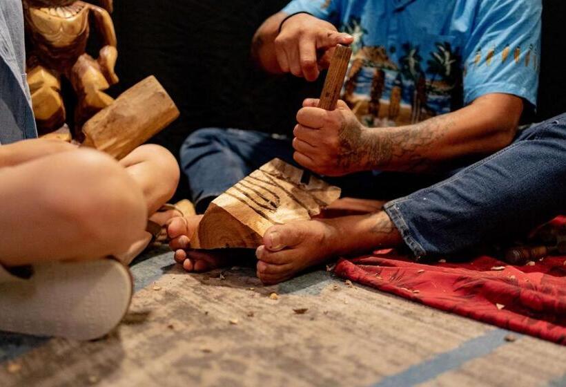 فندق Outrigger Waikiki Beach Resort