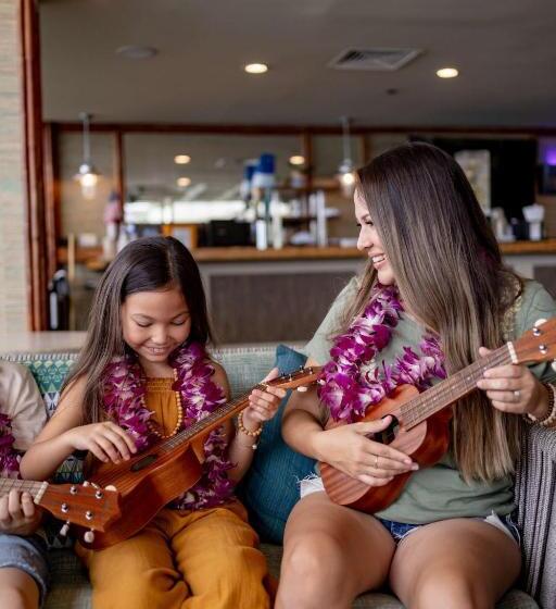 בית מלון כפרי Outrigger Waikiki Beach Resort