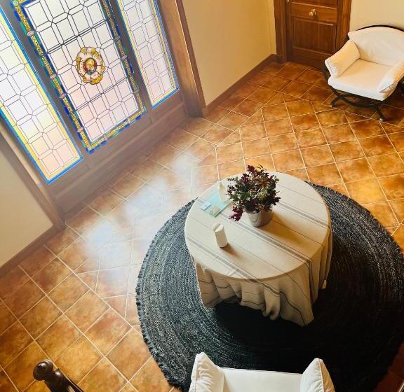 هتل Palacio De Miraflores