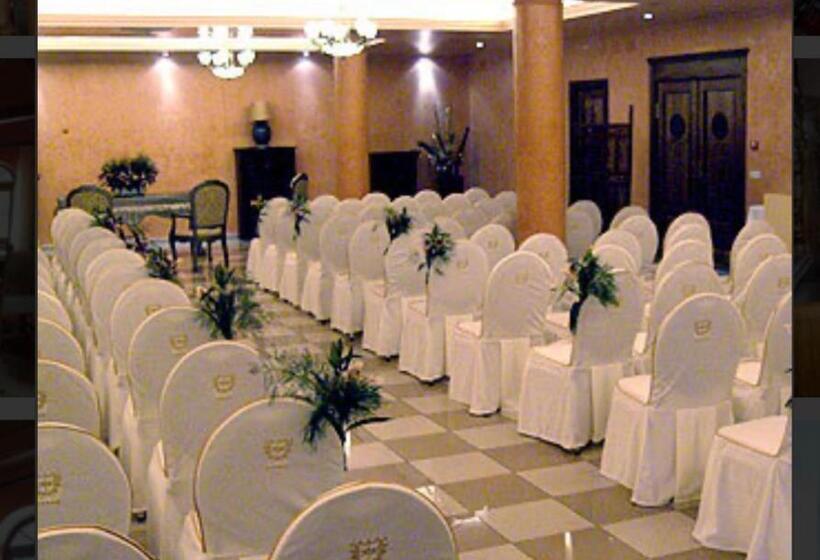 هتل Palacio De Miraflores