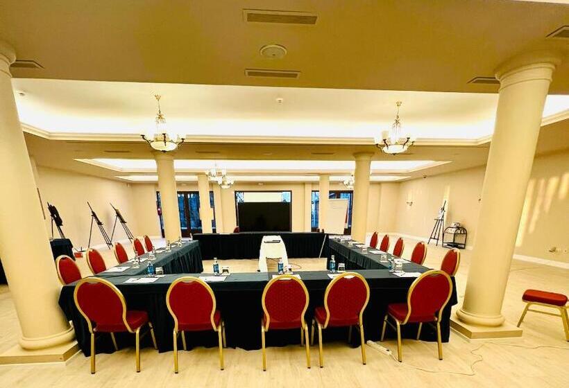 هتل Palacio De Miraflores