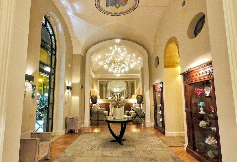 בית מלון כפרי Palazzo Del Corso – Boutique