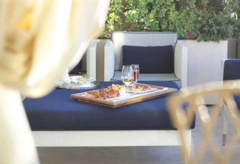 בית מלון כפרי Palazzo Del Corso – Boutique