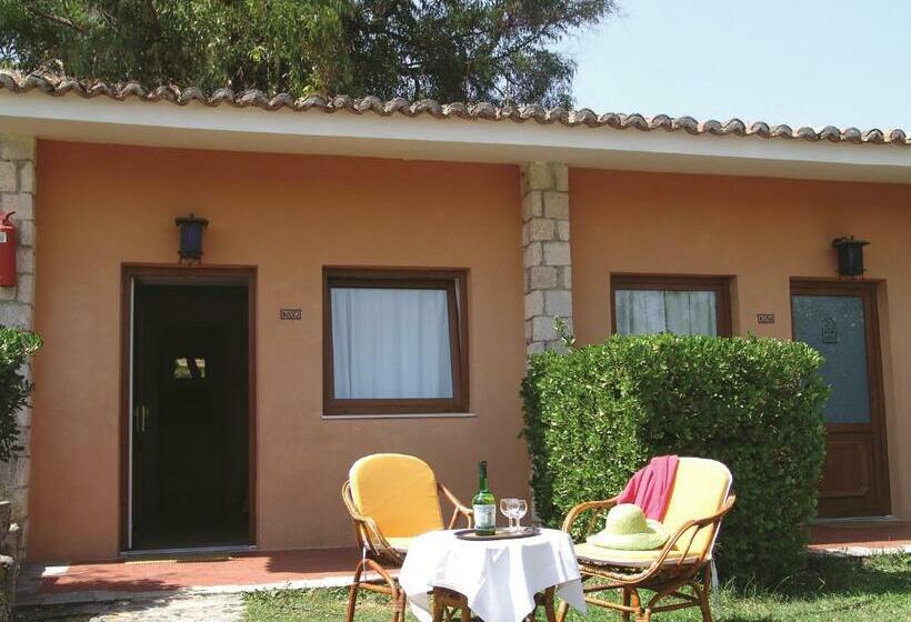 בית מלון כפרי Gs Pallini Beach