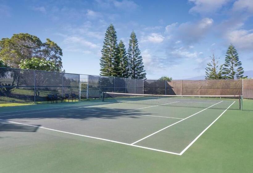 فندق Paniolo Greens Resort