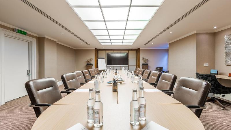 호텔 The Petersham