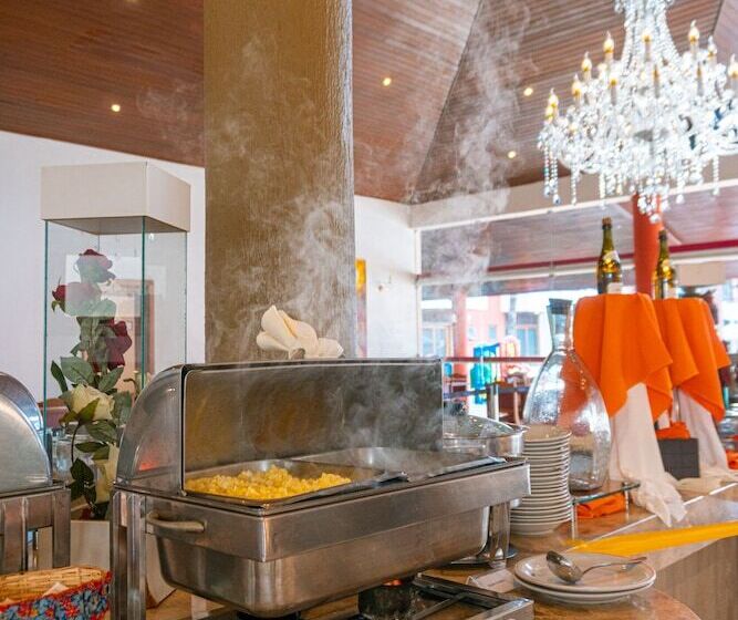 酒店 Porto Das Naus Praia