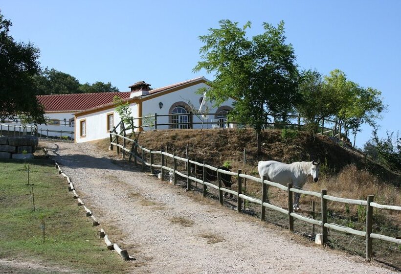 Отель Quinta Da Alcaidaria Mór