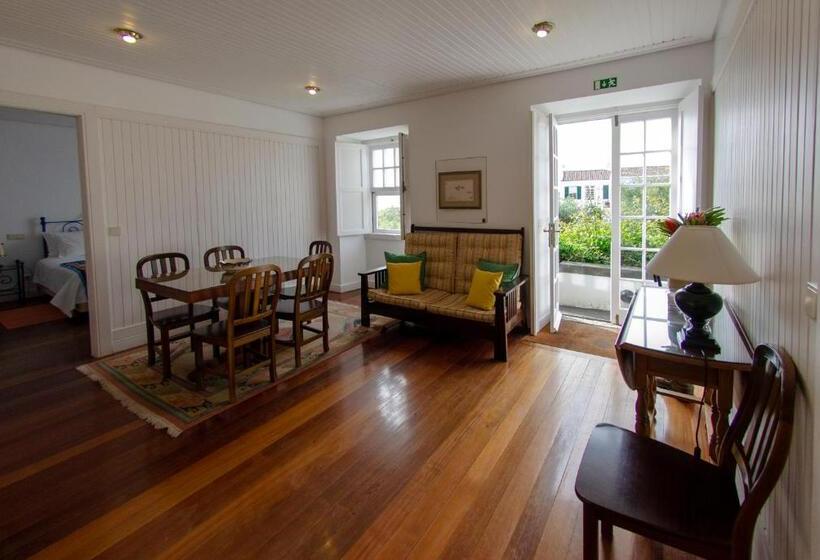 هتل Quinta Das Buganvilias