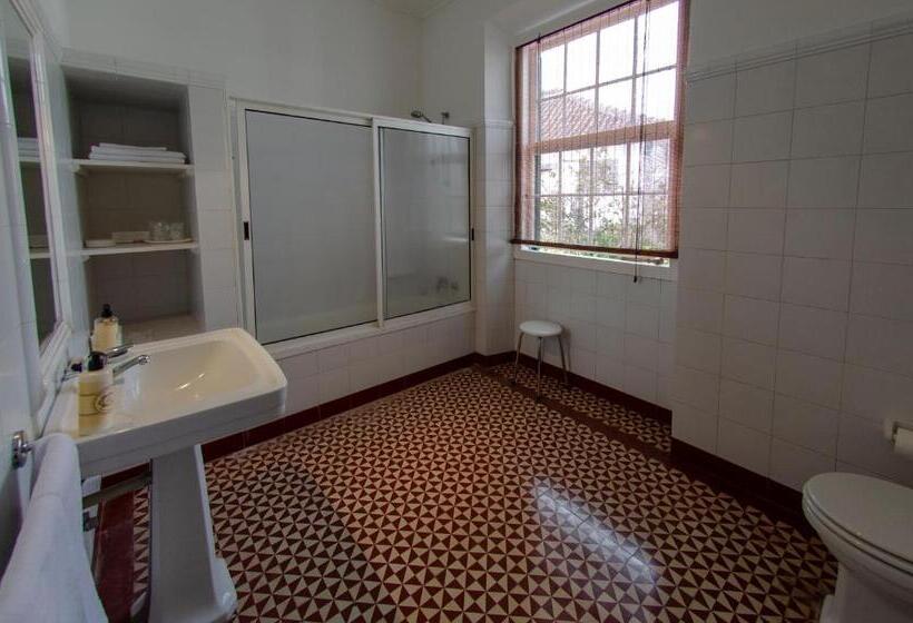 هتل Quinta Das Buganvilias