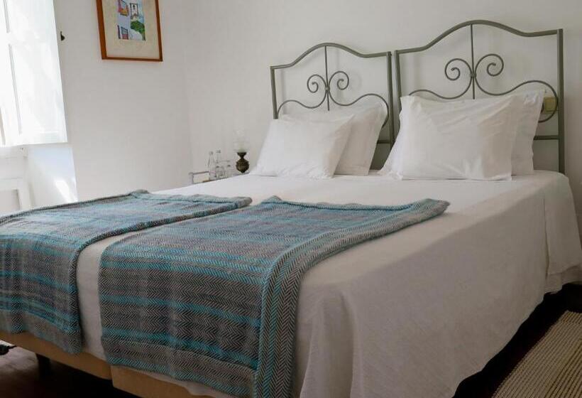 هتل Quinta Das Buganvilias