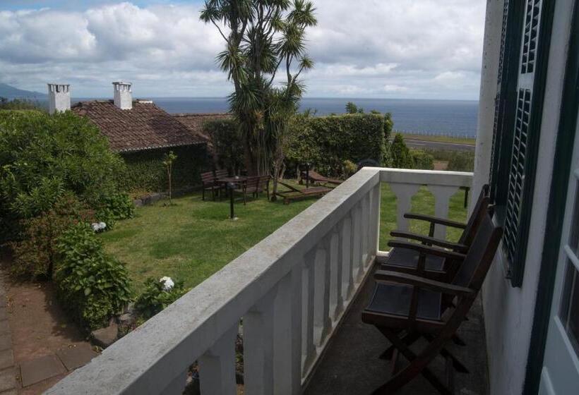 هتل Quinta Das Buganvilias