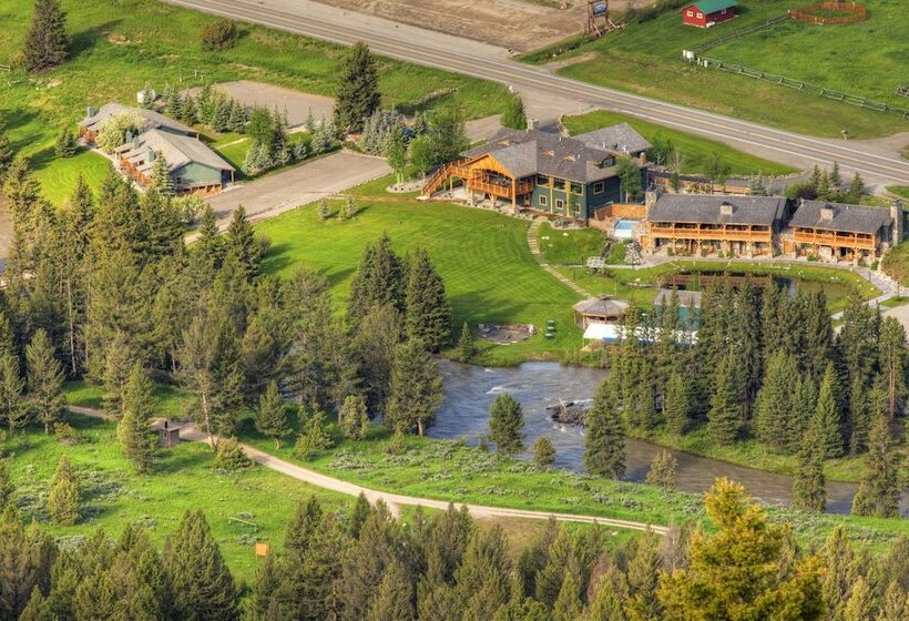 فندق Rainbow Ranch Lodge