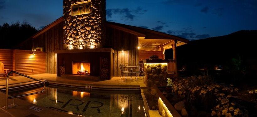 فندق Rainbow Ranch Lodge