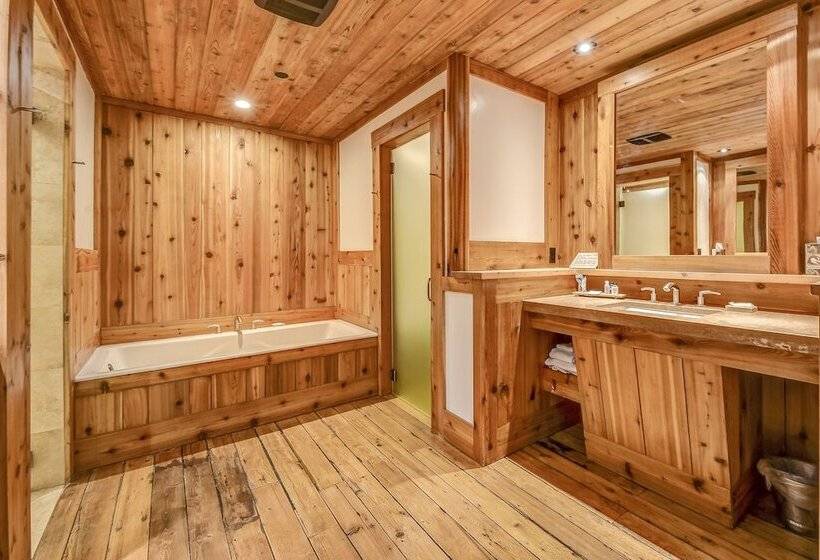 فندق Rainbow Ranch Lodge