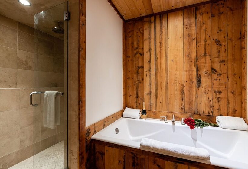 فندق Rainbow Ranch Lodge