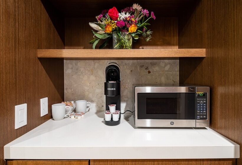 فندق Rainbow Ranch Lodge