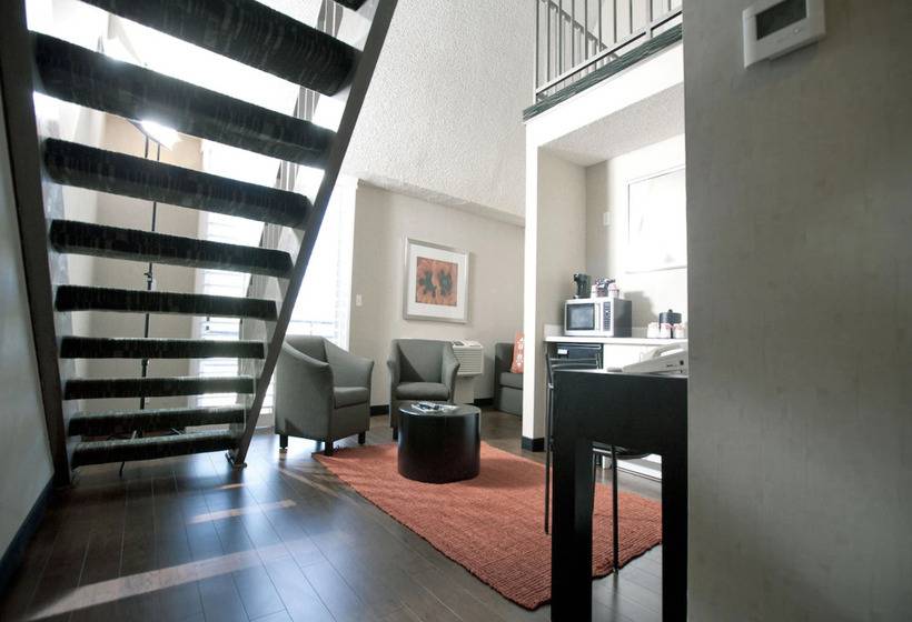 Ramada Plaza By Wyndham West Hollywood Hotel & Suites