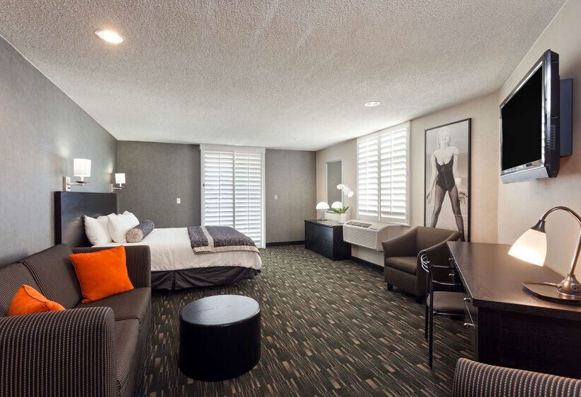 Ramada Plaza By Wyndham West Hollywood Hotel & Suites