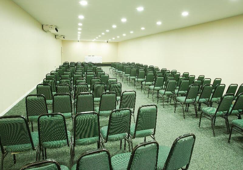 هتل Rede Andrade Barra