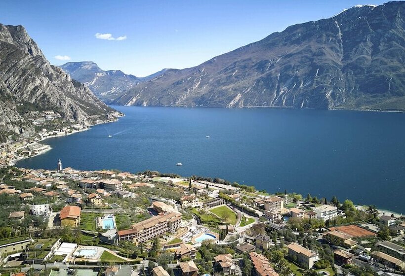 فندق Royal Village