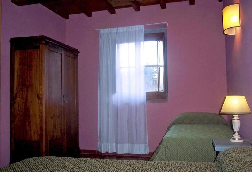 בית מלון כפרי Gli Orzali