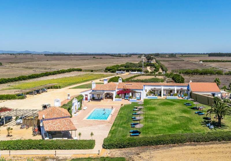 هتل روستایی Herdade Do Touril