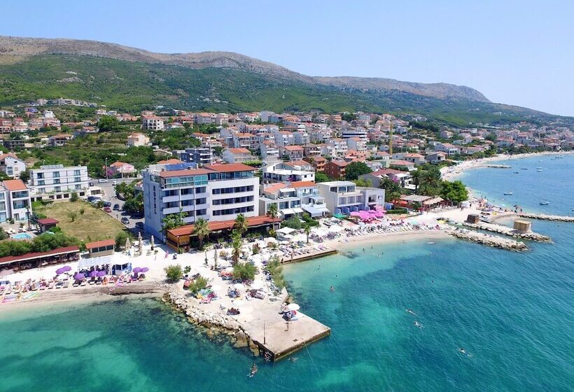 בית מלון כפרי San Antonio