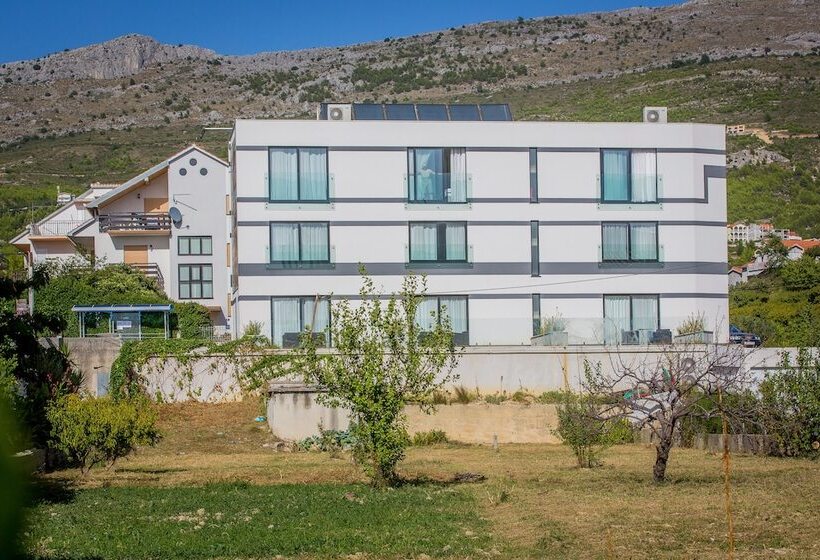 בית מלון כפרי San Antonio