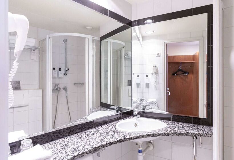 酒店 Scandic Atrium